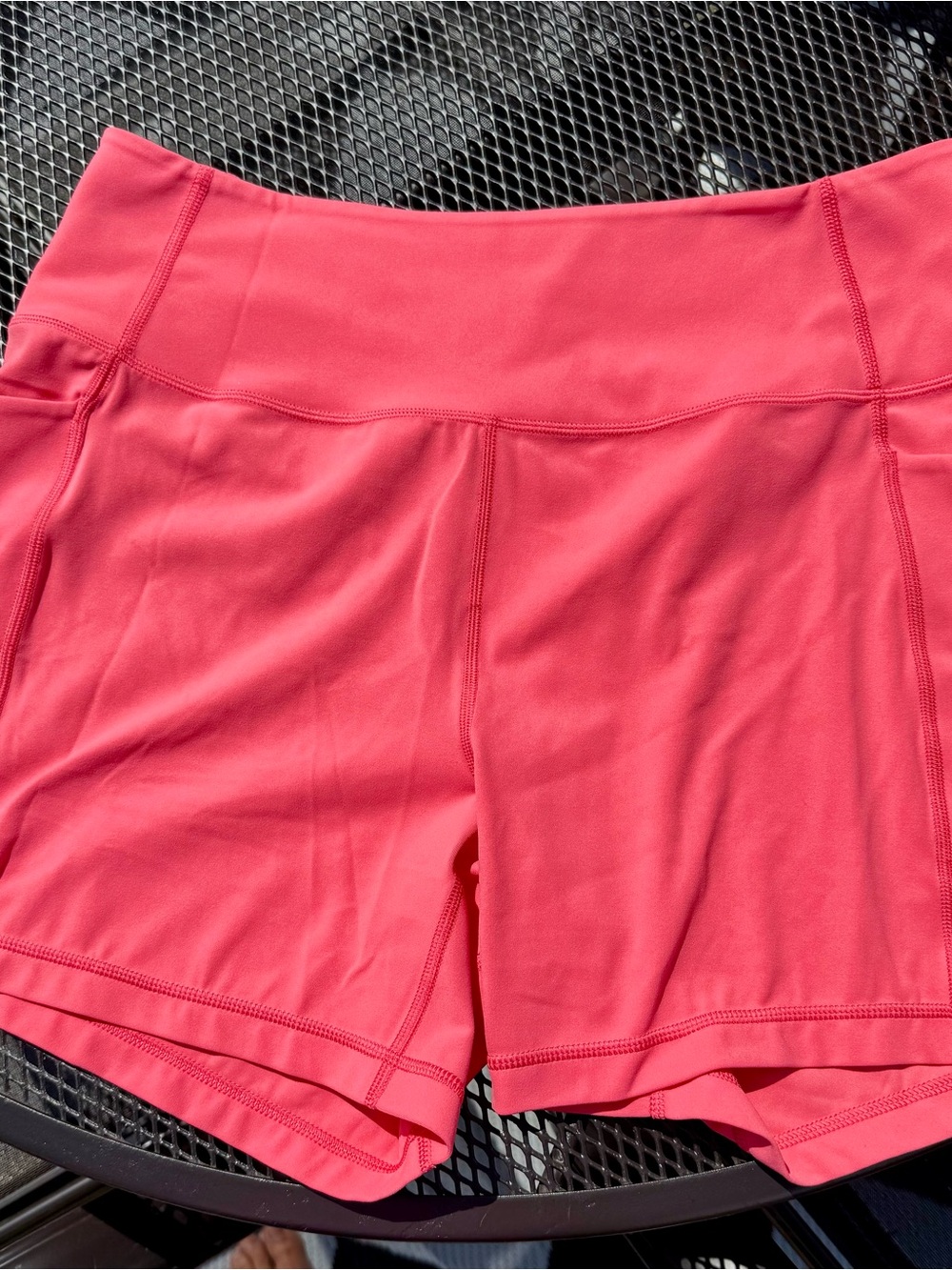 Duluth Trading Co High-Waist Noga Air Coral-Pink Shorts